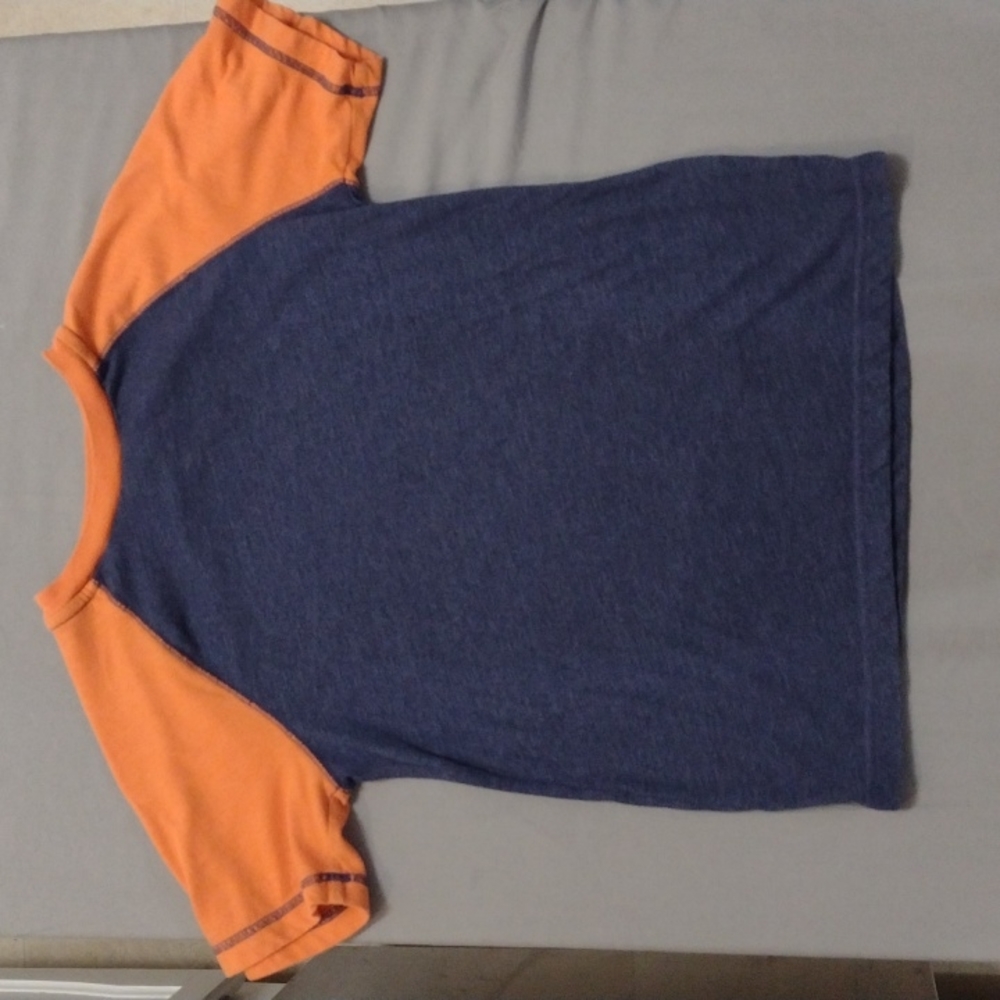 **3/$12** Arizona Jean Co. Boy's Medium (10/12) T-shirt.